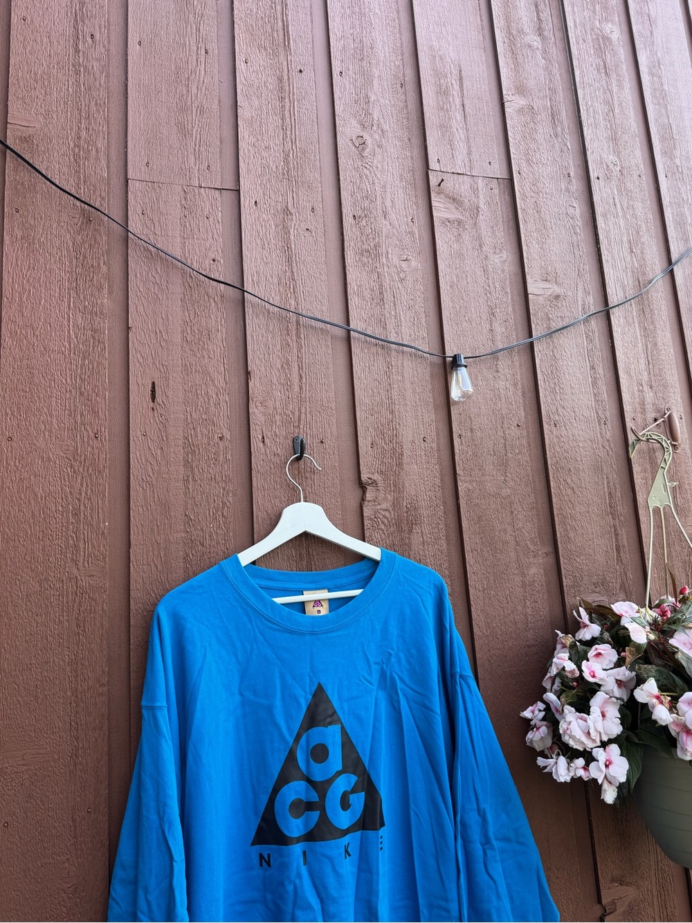 Nike ACG Long Sleeve Tee – XL